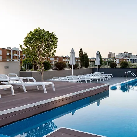 Burgas ホテル 4*